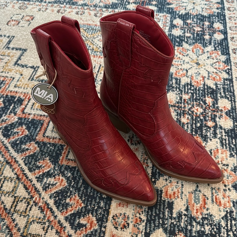 Red cowboy boots